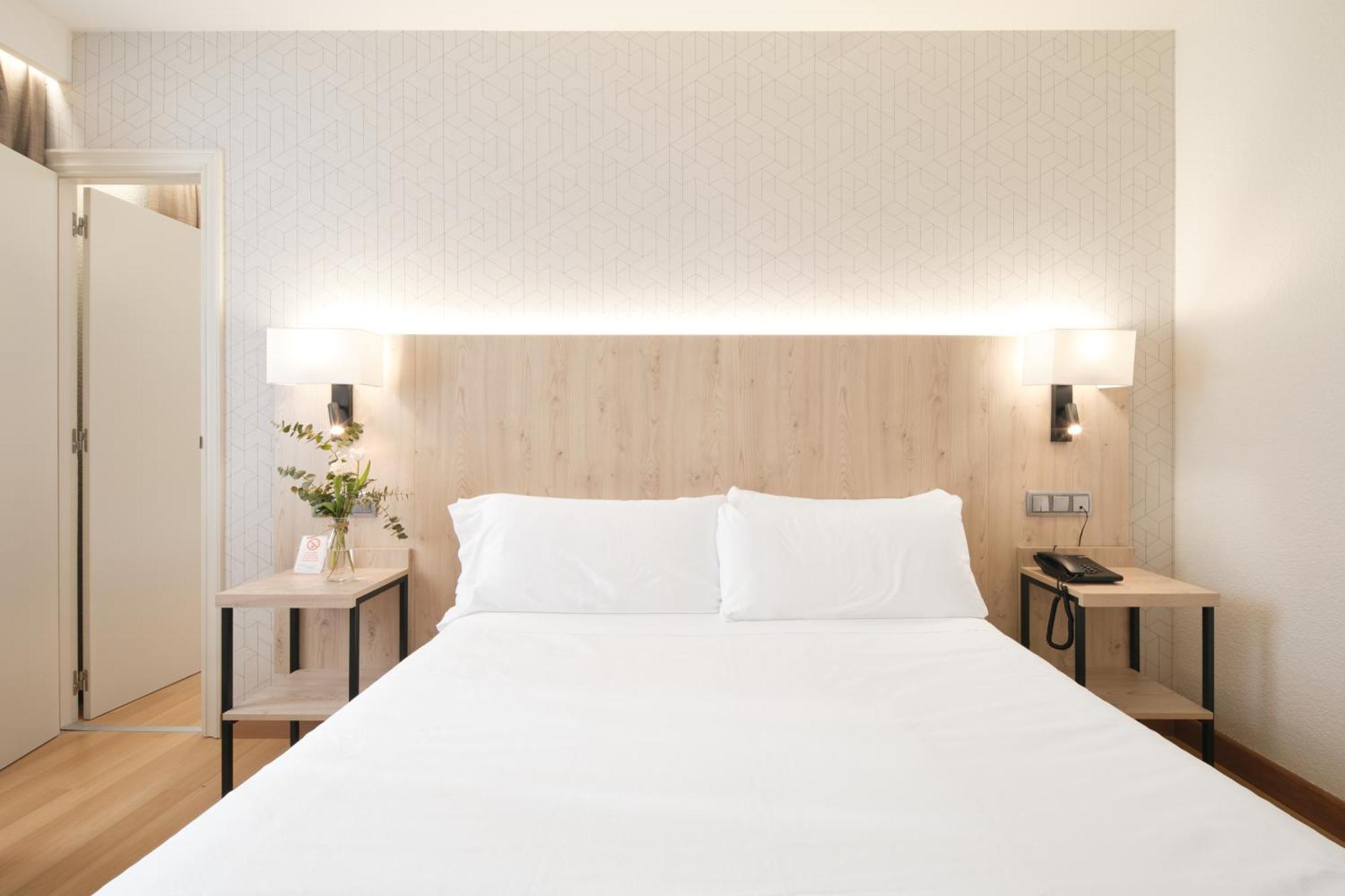 Albret Hotel